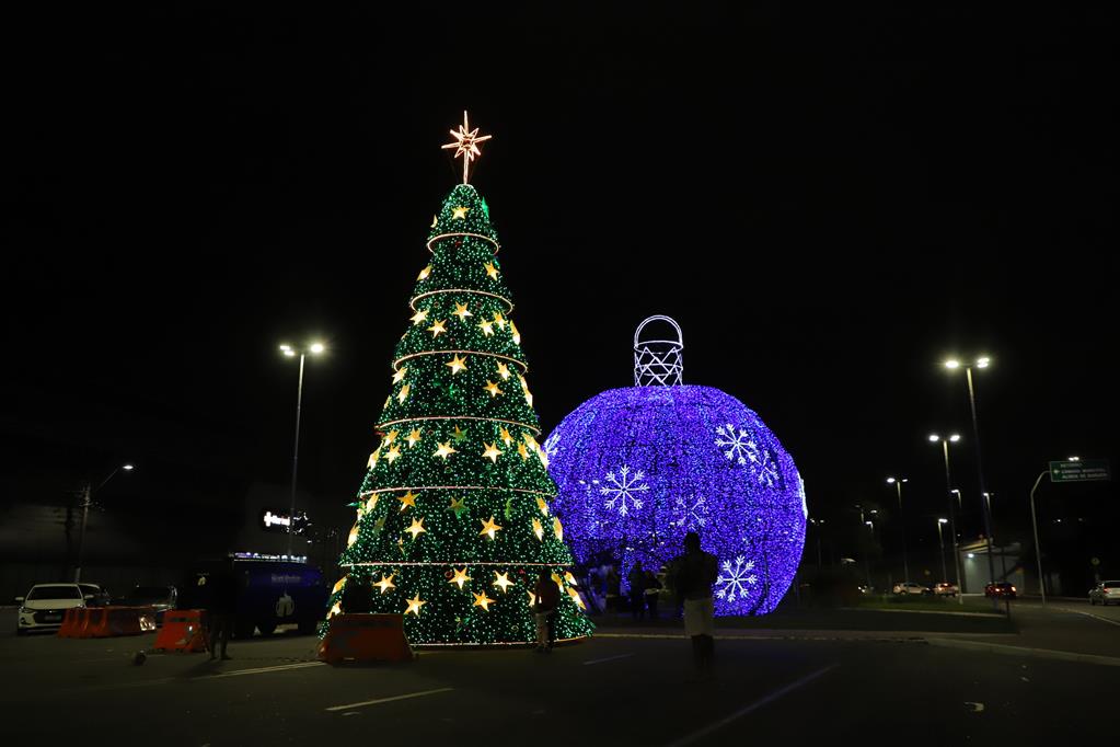 Barueri anuncia artistas para o Natal Encantado 2024